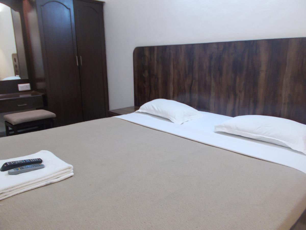 Samrat Residency Hotel Bangalore Exterior foto