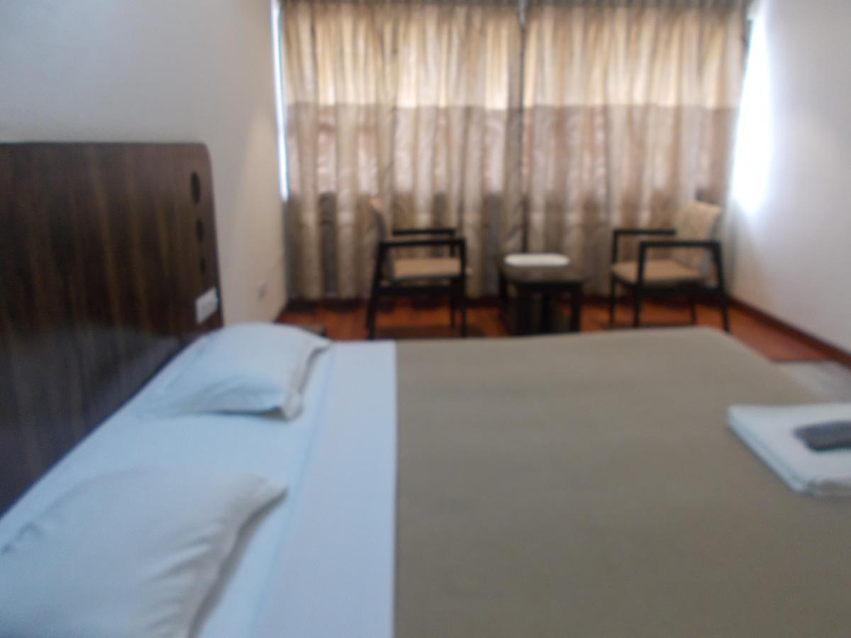 Samrat Residency Hotel Bangalore Exterior foto